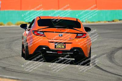 media/Oct-18-2025-Extreme Speed (Sat) [[d6d7e1fef1]]/Group 2 Green/Session 2 (Turn 3)/